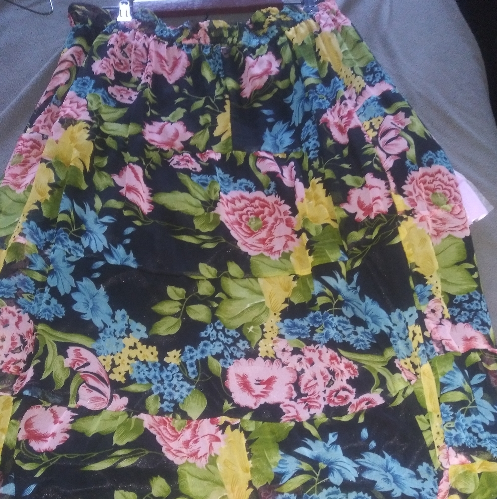 Floral skirt